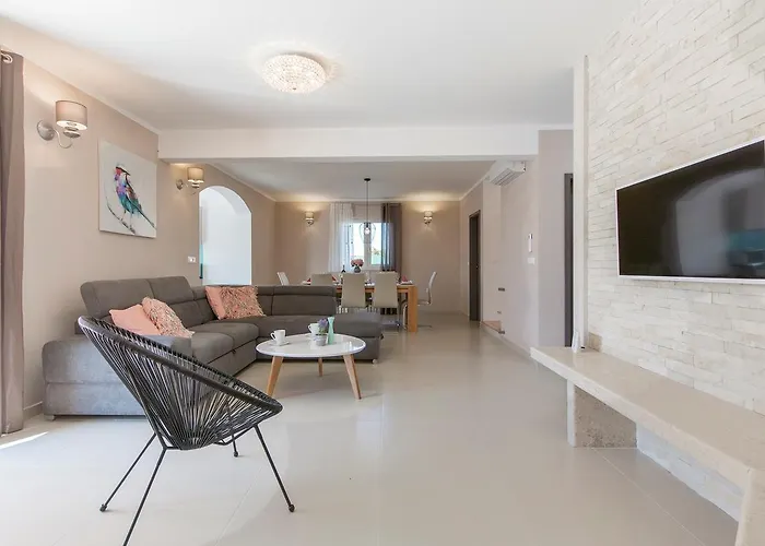 Contessa Villa